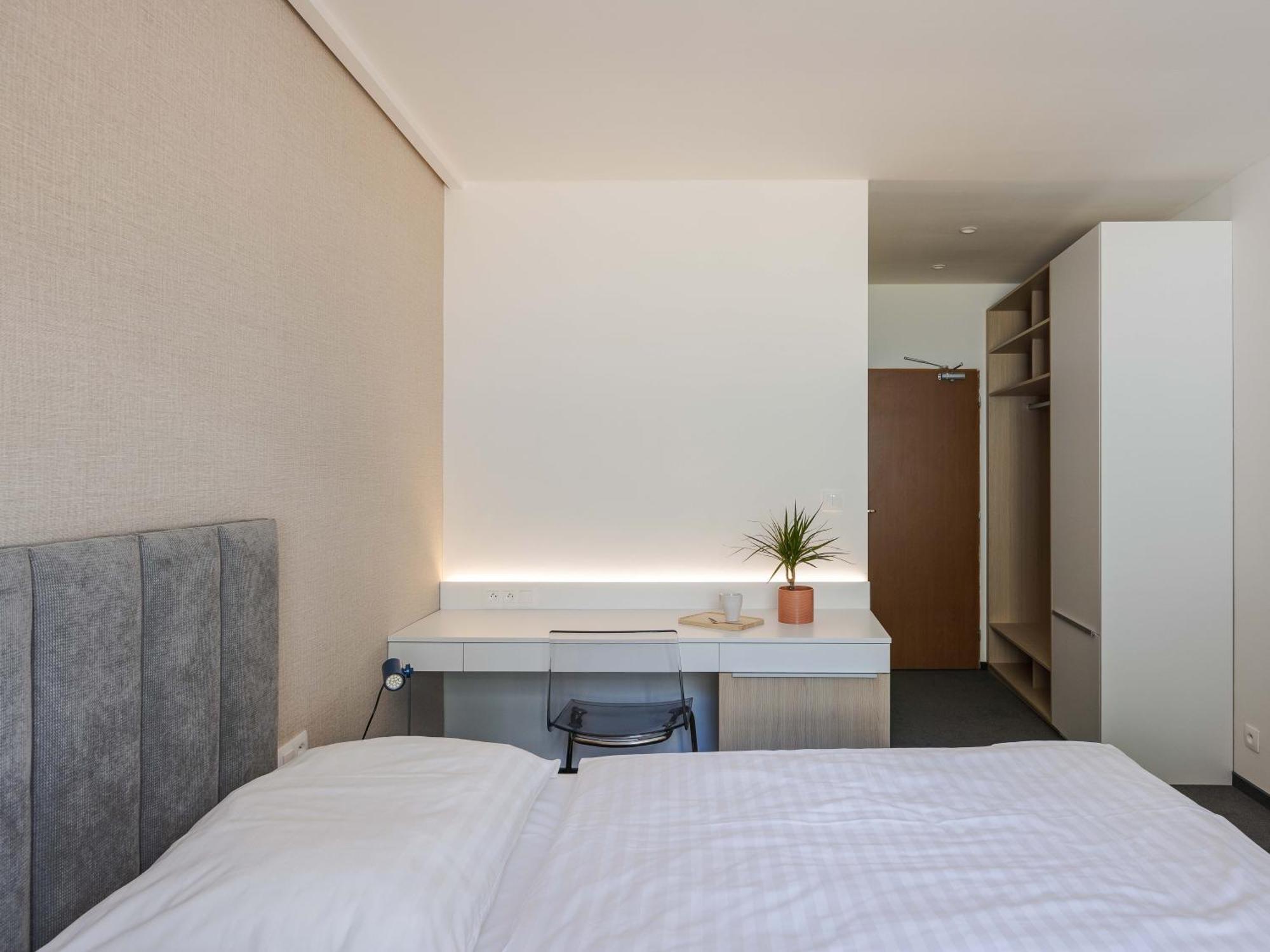 Hotel Taxis Bratislava - New Rooms Exteriör bild